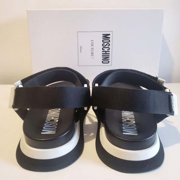 🛑SOLD- Authentic Moschino Womens Black Logo Strap Platform Sandals Size 40 US10 - Picture 5 of 8